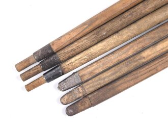 Zeltstock 01 und Zeltplock 29 Wehrmacht, Jeweils drei Stück als Zubehör für die Zeltbahn 31, gehört in den Zubehörbeutel.