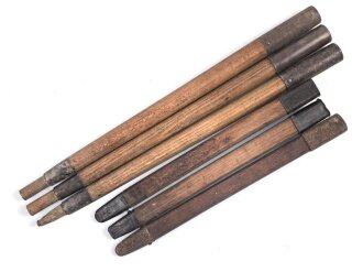 Zeltstock 01 und Zeltplock 29 Wehrmacht, Jeweils drei Stück als Zubehör für die Zeltbahn 31, gehört in den Zubehörbeutel.