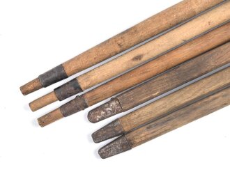 Zeltstock 01 und Zeltplock 29 Wehrmacht, Jeweils drei Stück als Zubehör für die Zeltbahn 31, gehört in den Zubehörbeutel.