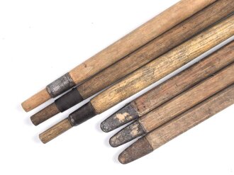 Zeltstock 01 und Zeltplock 29 Wehrmacht, Jeweils drei Stück als Zubehör für die Zeltbahn 31, gehört in den Zubehörbeutel.