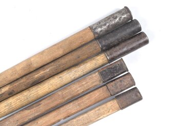 Zeltstock 01 und Zeltplock 29 Wehrmacht, Jeweils drei Stück als Zubehör für die Zeltbahn 31, gehört in den Zubehörbeutel.