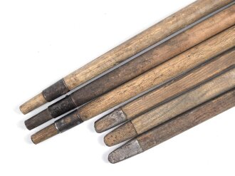 Zeltstock 01 und Zeltplock 29 Wehrmacht, Jeweils drei Stück als Zubehör für die Zeltbahn 31, gehört in den Zubehörbeutel.