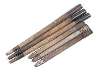 Zeltstock 01 und Zeltplock 29 Wehrmacht, Jeweils drei Stück als Zubehör für die Zeltbahn 31, gehört in den Zubehörbeutel.