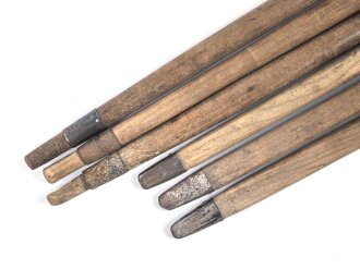 Zeltstock 01 und Zeltplock 29 Wehrmacht, Jeweils drei Stück als Zubehör für die Zeltbahn 31, gehört in den Zubehörbeutel.