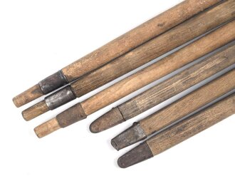 Zeltstock 01 und Zeltplock 29 Wehrmacht, Jeweils drei Stück als Zubehör für die Zeltbahn 31, gehört in den Zubehörbeutel.