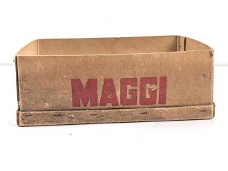 "Maggi Würze" Pappverpackung für 3 Flaschen. Maße etwa 28 x 38 x 14cm