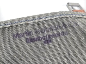 Wehrmacht, Tasche für Signaltuch und Pflöcke zur Befestigung. Ungebraucht, Lagerspuren