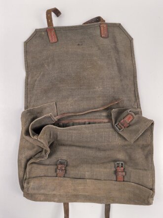 Wehrmacht, Tasche für Signaltuch und Pflöcke zur Befestigung. Gebraucht, datiert 1940, ungereinigt