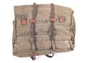 Wehrmacht, Tasche für Signaltuch und Pflöcke zur Befestigung. Gebraucht, datiert 1940, ungereinigt
