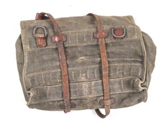 Wehrmacht, Tasche für Signaltuch und Pflöcke zur Befestigung. Gebraucht, ungereinigt
