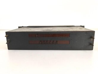 Anodengerätesatz zum Verstärker 38. Originallack
