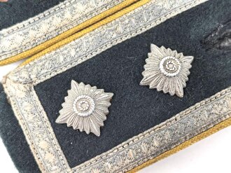 Heer, Paar Schulterklappen für einen Unteroffizier der Nachrichtentruppe