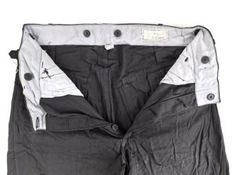 Hitlerjugend, schwarze , kurze Hose mit RZM Etikett "  Kniehose Zwirnköper" Ungetragenes Stück