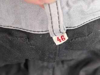 Hitlerjugend, schwarze , kurze Hose mit RZM Etikett "  Kniehose Zwirnköper" Ungetragenes Stück