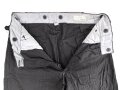Hitlerjugend, schwarze , kurze Hose mit RZM Etikett "  Kniehose Zwirnköper" Ungetragenes Stück