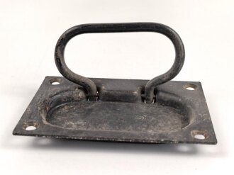 Griff für einen Transportkasten der Wehrmacht. Originallack, 9 x 13cm