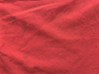 Ortsgruppe " Bruchsal" der NSDAP, große Fahne in nicht ganz vorschriftsmäßiger Ausführung. Deutliche Altersspuren, Maße 110 x 135cm