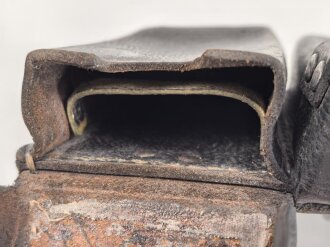 Patronentasche zum K98 Wehrmacht ( für 6 Ladestreifen) Genietetes Stück mit Reichsbetriebsnummer