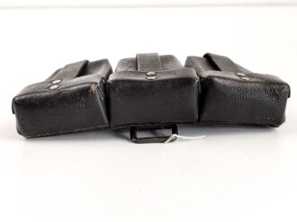 Patronentasche zum K98 Wehrmacht ( für 6 Ladestreifen) Genietetes Stück mit Reichsbetriebsnummer