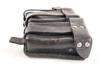 Patronentasche zum K98 Wehrmacht ( für 6 Ladestreifen) Genietetes Stück mit Reichsbetriebsnummer