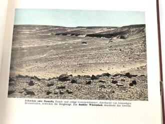 "Ägypten und Cyrenaika" Luftgeographisches Einzelheft 1.Teil, Herausgegeben vom Generalstab der Luftwaffe 1942. Einband angeschmutzt, sonst guter Zustand, etwas über DIN A4