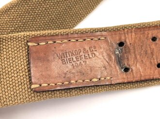 Koppelriemen in Tropenausführung Wehrmacht. Getragenes Stück, datiert 1942, Gesamtlänge 106cm