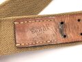 Koppelriemen in Tropenausführung Wehrmacht. Getragenes Stück, datiert 1942, Gesamtlänge 106cm