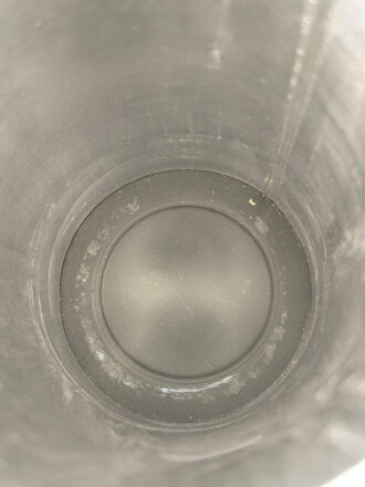 Gasmaske Wehrmacht in Bereitschaftsbüchse Modell 1930 datiert 1937. Maske und Filter in nahezu neuwertigem Zustand