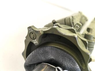 "Gestell 31"Scherenfernrohr Dreibein Wehrmacht, Ungewöhnlicher, aufgeschraubter Zapfen , vermutlich neuzeitlliche Modifikation.