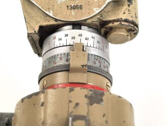 Rundblickfernrohr 36 der Wehrmacht. Originallack , Verstellungen gängig, Durchsicht verschmutzt