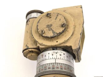 Rundblickfernrohr 36 der Wehrmacht. Originallack , Verstellungen gängig, Durchsicht verschmutzt