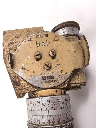 Rundblickfernrohr 36 der Wehrmacht. Originallack , Verstellungen gängig,Optik blind