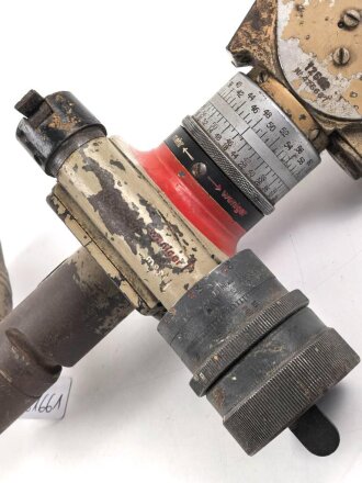 Rundblickfernrohr 36 der Wehrmacht. Originallack , Verstellungen gängig,Optik blind