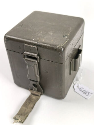 Batteriekasten ( Behälter für Stromquelle)...