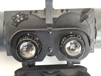 Entfernungsmesser 36 der Wehrmacht, Hersteller cxn. Gute Durchsicht, Originallack. Gängig, Gummi weich, in diesem Zustand selten