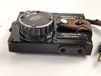 Regelschalter zum Entfernungsmesser 36, die Kabelummantelung zum Teil brüchig, sonst guter Zustand, Hersteller Carl Zeiss Jena