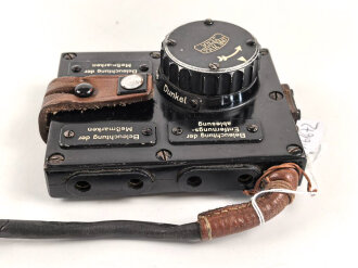 Regelschalter zum Entfernungsmesser 36, die Kabelummantelung zum Teil brüchig, sonst guter Zustand, Hersteller Carl Zeiss Jena