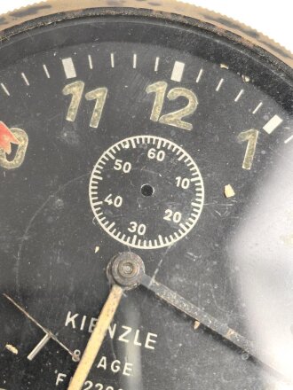 Luftwaffe 8 Tage Borduhr Kienzle Fl 22602.  Läuft kurz an, bleibt dann aber stehen. , Sekundenzeiger lose innliegend