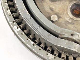 Luftwaffe, Mutterkompaß Patin KM1, Fl 23331. Originallack, Funktion nicht geprüft