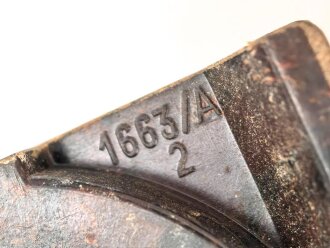 Dunkelfeindhalter zur Einheitslaterne Preßstoff Wehrmacht. Ungereinigtes Stück
