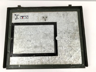 Fu51 ( Laternen ) Metallkasten mit Einsätzen. Originallack. Datiert 1941, ungereinigtes Stück, für die Einheitslaterne Preßstoff. Originallack, ungereinigtes Stück