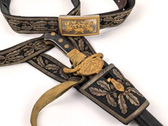 Hirschfänger mit Feldbinde und Koppelschuh in...