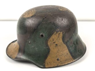 1. Weltkrieg, Stahlhelmglocke mit originalem...