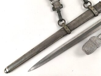 Dolch für Offiziere des Heeres. Hersteller Höller Solingen. Homogenes Stück in gutem Gesamtzustand