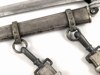 Dolch für Offiziere des Heeres. Hersteller Höller Solingen. Homogenes Stück in gutem Gesamtzustand