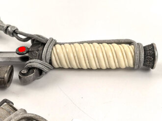 Dolch für Offiziere des Heeres. Hersteller Höller Solingen. Homogenes Stück in gutem Gesamtzustand