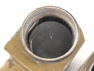 Russland 2. Weltkrieg, Scherenfernrohr, datiert 1938, Originallack, klare Durchsicht, Strichplatte deutlich. Die Aufnahme defekt. Ungereinigt