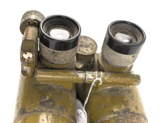 Russland 2. Weltkrieg, Scherenfernrohr, datiert 1938, Originallack, klare Durchsicht, Strichplatte deutlich. Die Aufnahme defekt. Ungereinigt