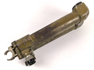 Russland 2. Weltkrieg, Scherenfernrohr, datiert 1938, Originallack, klare Durchsicht, Strichplatte deutlich. Die Aufnahme defekt. Ungereinigt