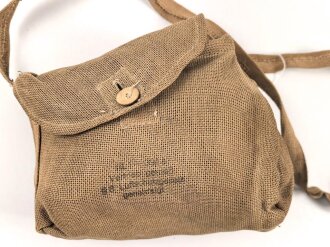 Volksgasmaske VM 40 in Tragetasche, guter Gesamtzustand